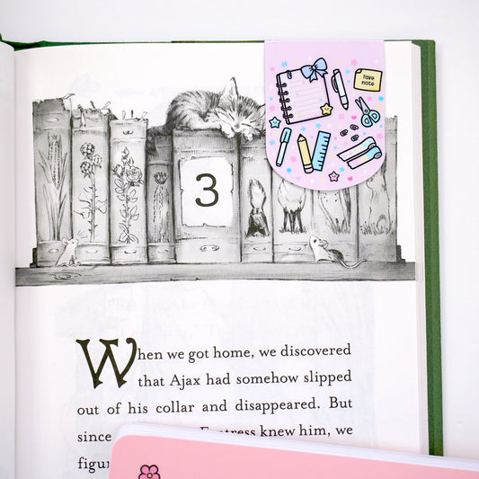Magnetic bookmark | Paper and Pen