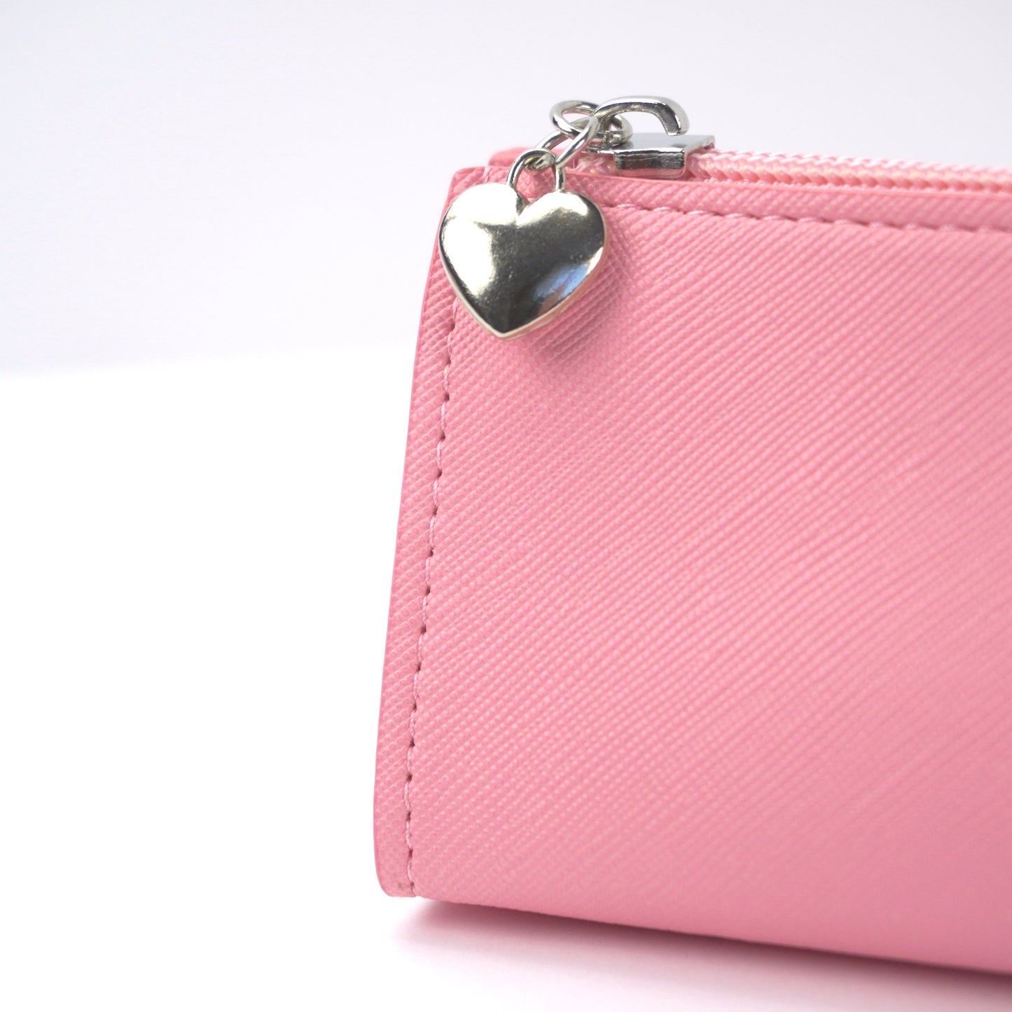 Pen pouch | Pink | Vegan Saffiano leather -Limited edition