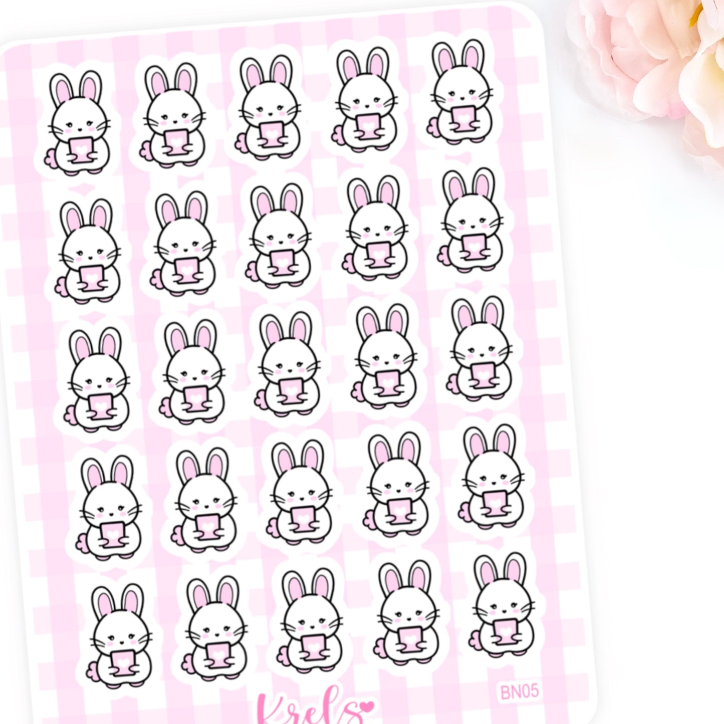 BN05 | Cellphone bunny